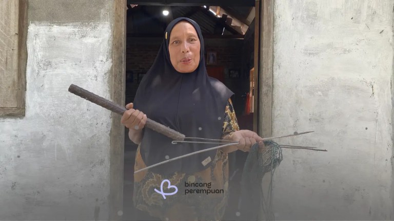 Perempuan Penjaga Gurita: Dari Nelayan Pesisir hingga Pengendali Rantai Pasok 